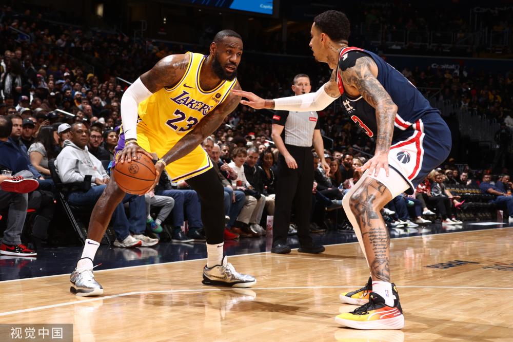 的门前嗅觉 的门前嗅觉