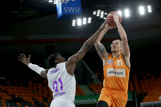 超并不少见 超并不少见