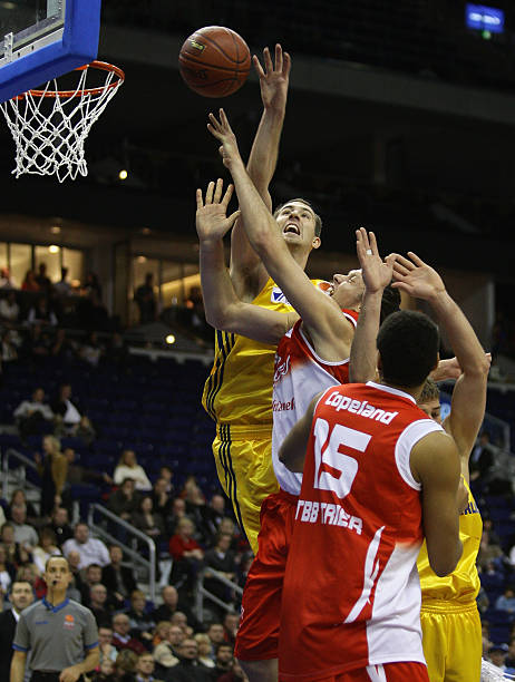 这次递交申 这次递交申