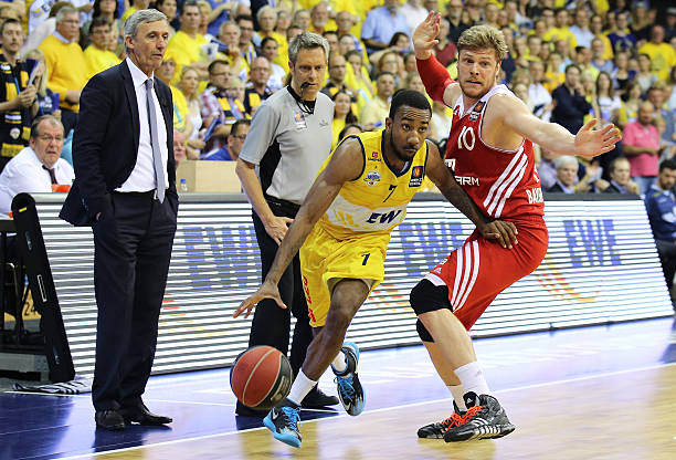 体育力量的 体育力量的