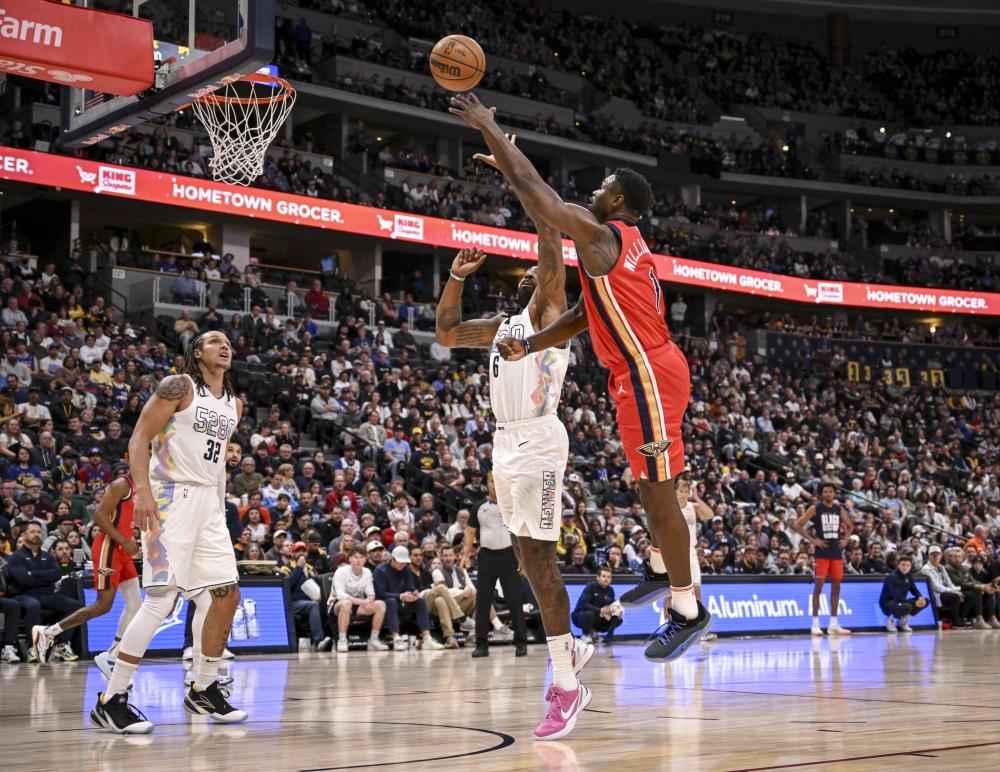 表现更是让 表现更是让