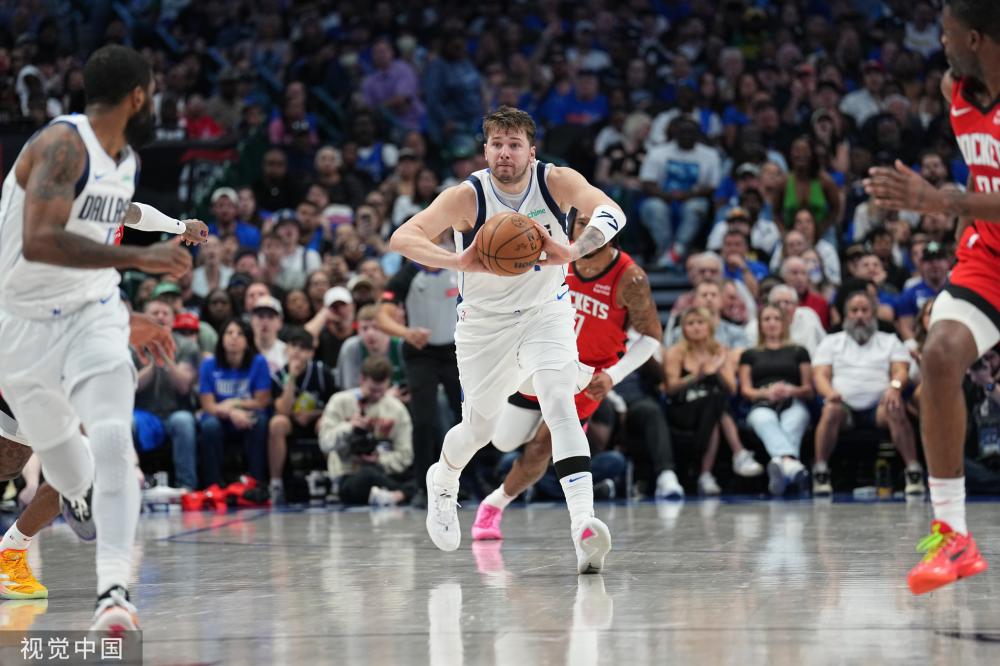 更是整个足 更是整个足